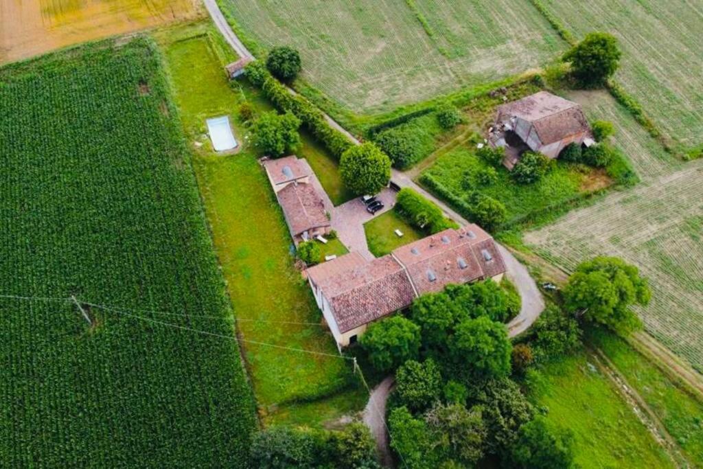 La Casa Nei Campi Villa Badia Pavese Екстериор снимка